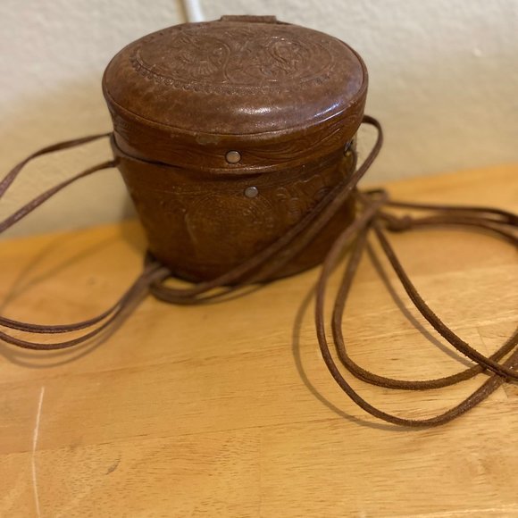 Mexican Leather Pill Box Purse - Picture 7 of 8